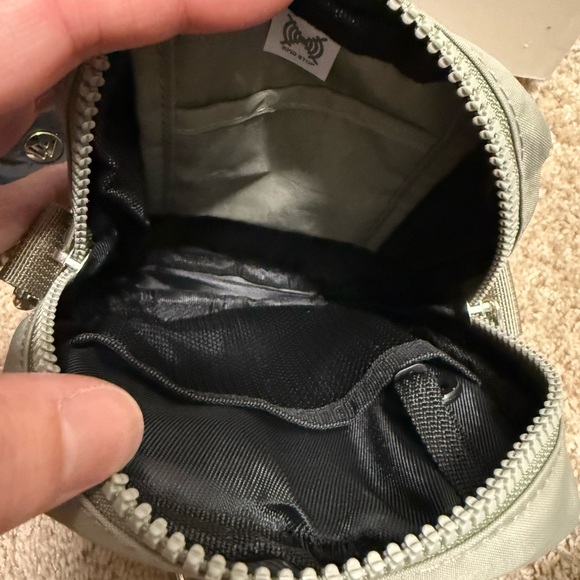 COPY - Wear Bronco shoulder bag and crossbody bundle - Picture 4 of 15